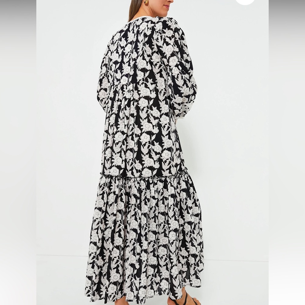 KLEED
Bengal Black Maxi Dress - Picture 4 of 12